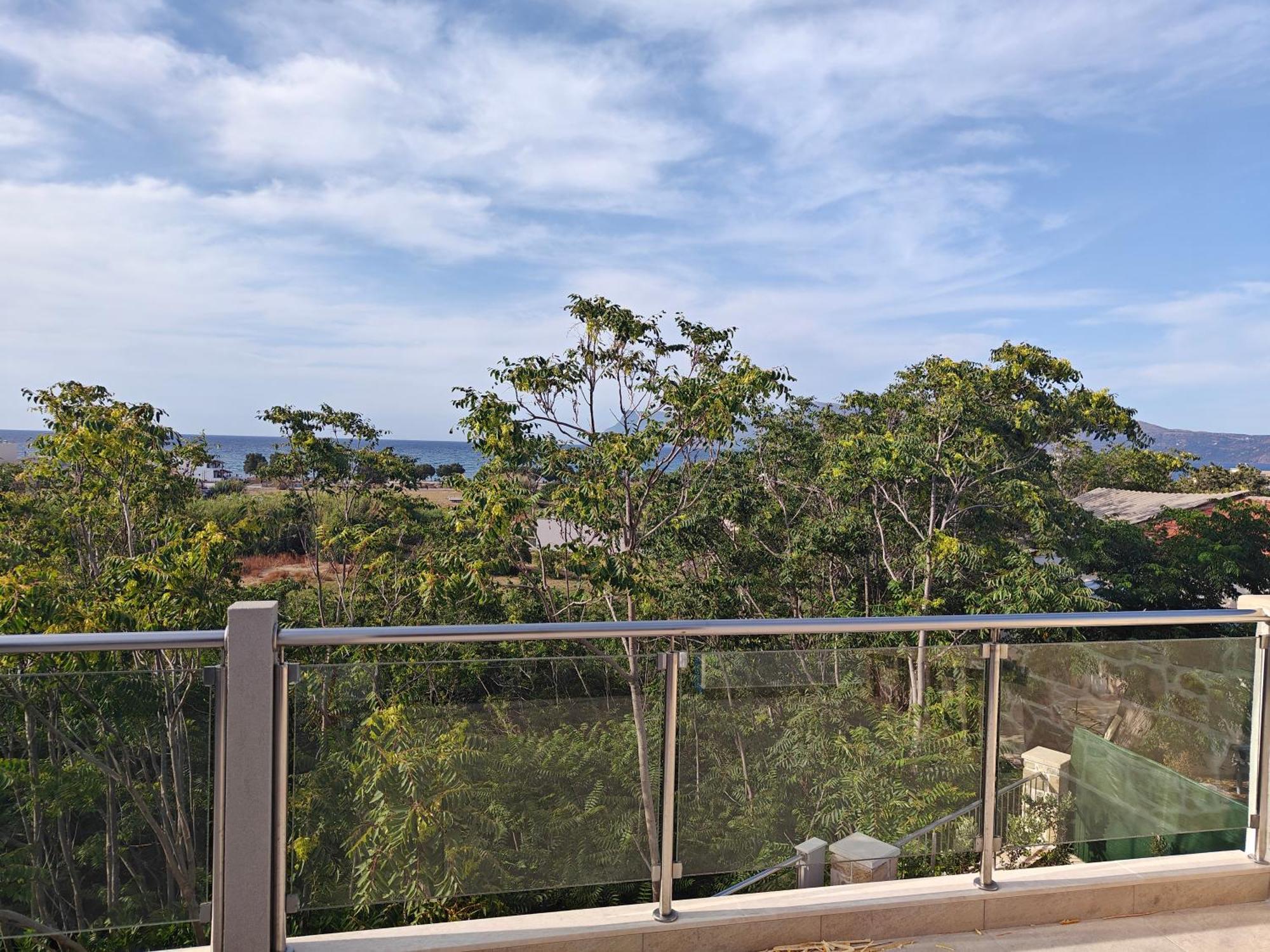 Eagle Bay Loft Apartment Kissamos Exterior photo